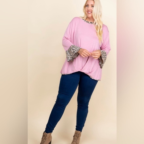 New!Plus Size Jersey Animal Print Bell Sleeves, Front Gathered Hem Size 1X 2X 3X - Picture 2 of 6